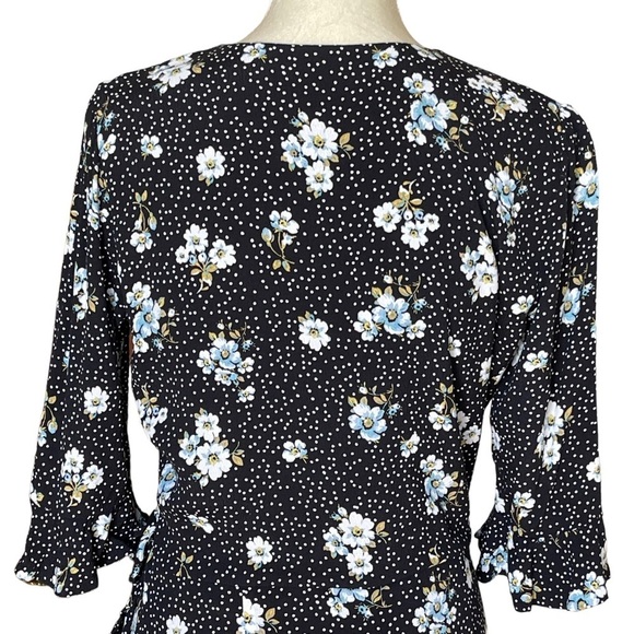 Loft Women’s Floral Polka Dot Wrap Romper Dress Size 4 Flutter Ruffle Boho - Picture 8 of 11